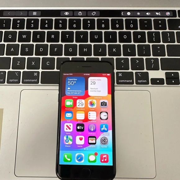 iPhone 8